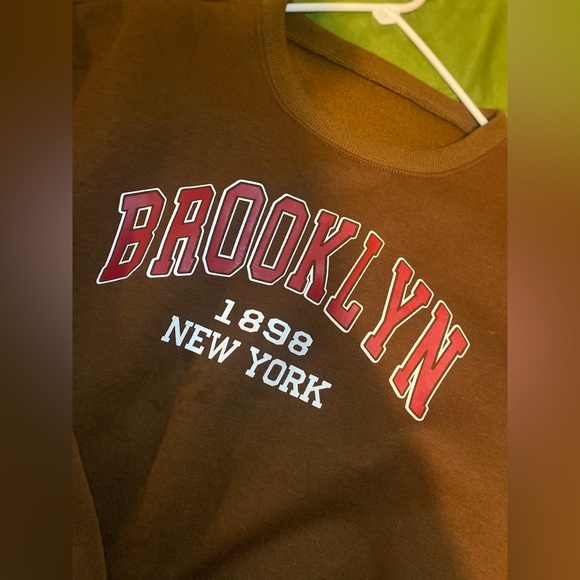 Brooklyn Crew neck sweater - Picture 2 of 2